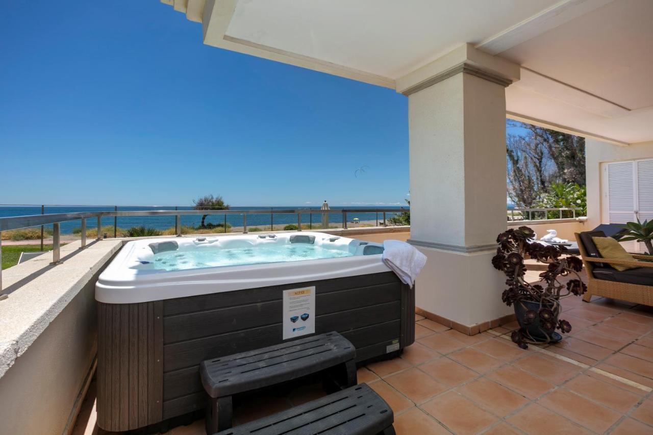 Appt 401-3-Bed-Heaven Beach-Paseo-All Year Heated Pool-Free Bikes 埃斯特波纳 外观 照片