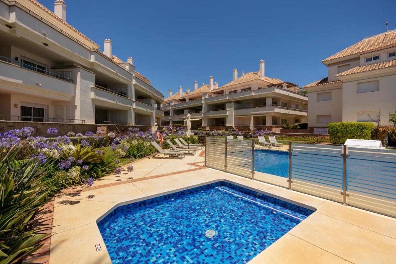Appt 401-3-Bed-Heaven Beach-Paseo-All Year Heated Pool-Free Bikes 埃斯特波纳 外观 照片