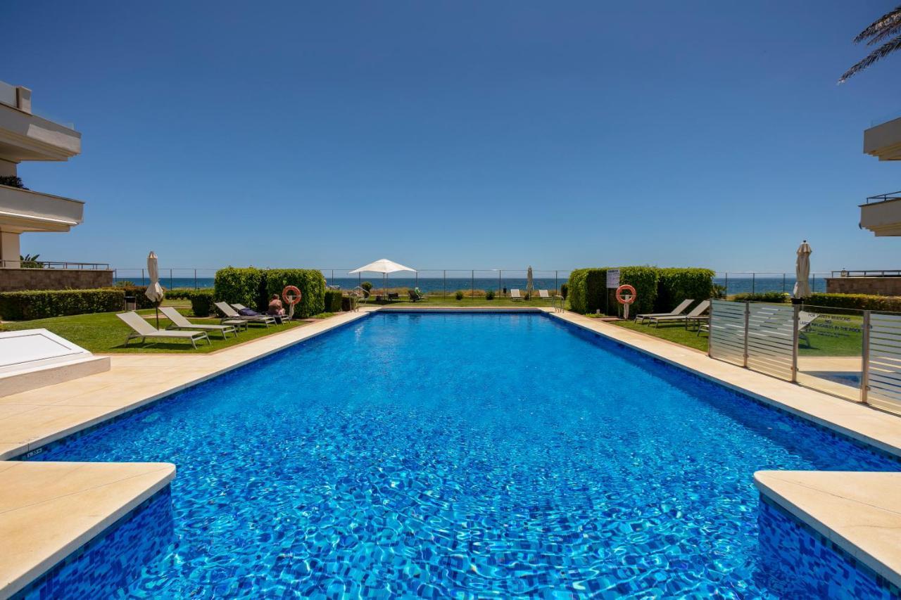 Appt 401-3-Bed-Heaven Beach-Paseo-All Year Heated Pool-Free Bikes 埃斯特波纳 外观 照片