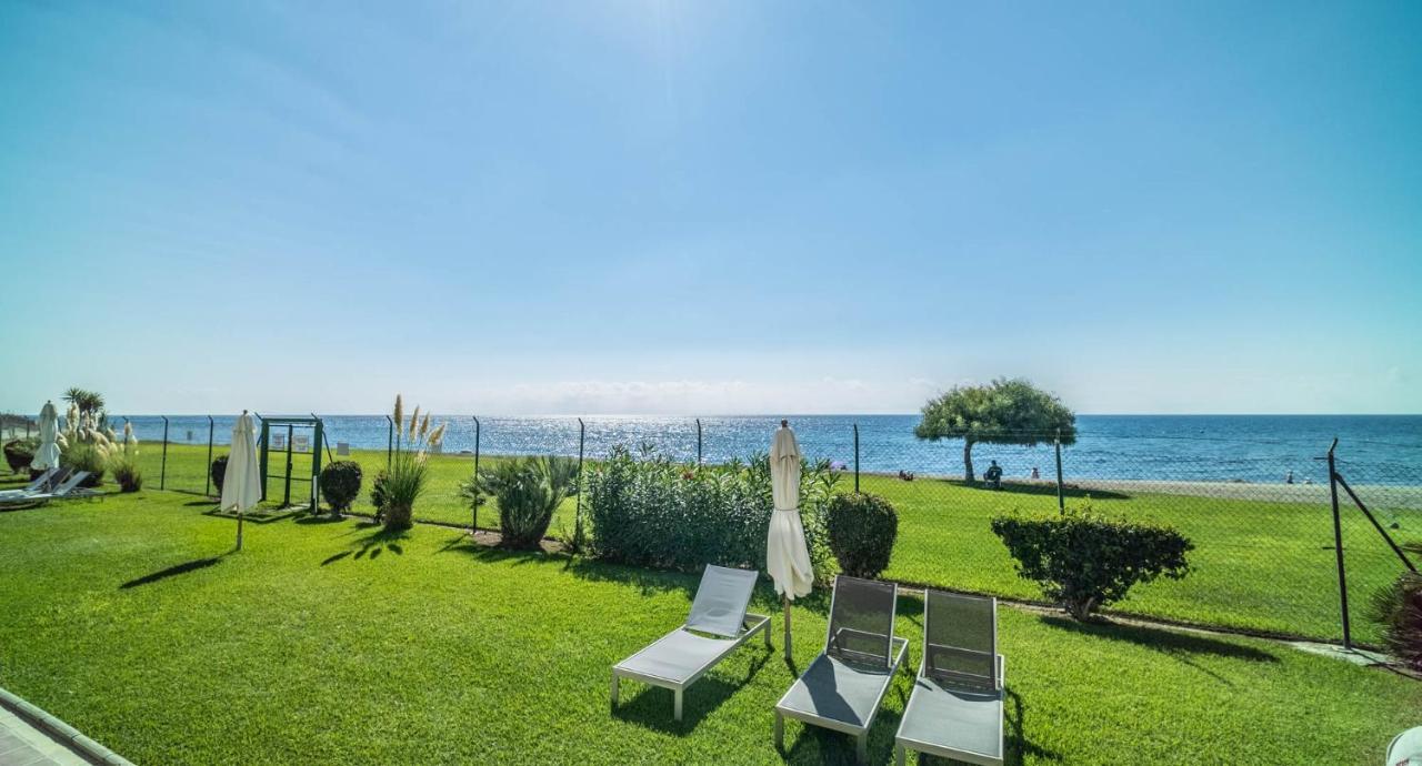 Appt 401-3-Bed-Heaven Beach-Paseo-All Year Heated Pool-Free Bikes 埃斯特波纳 外观 照片